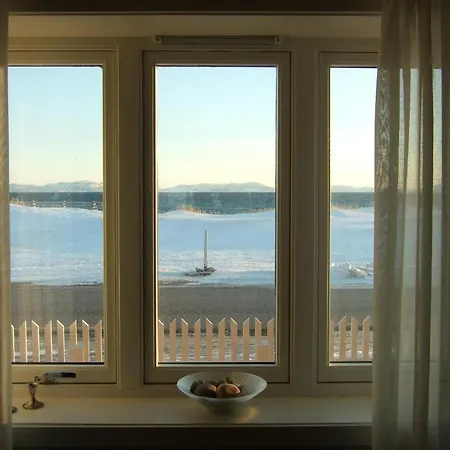 Ekker Island Arctic *